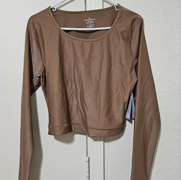 Antonio Melani latte XL workout long sleeve workout top with Tags - Picture 4 of 6